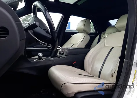 2013 Chrysler 300 z USA, uszkodzony, nr VIN 2C3CCAAGXDH698080